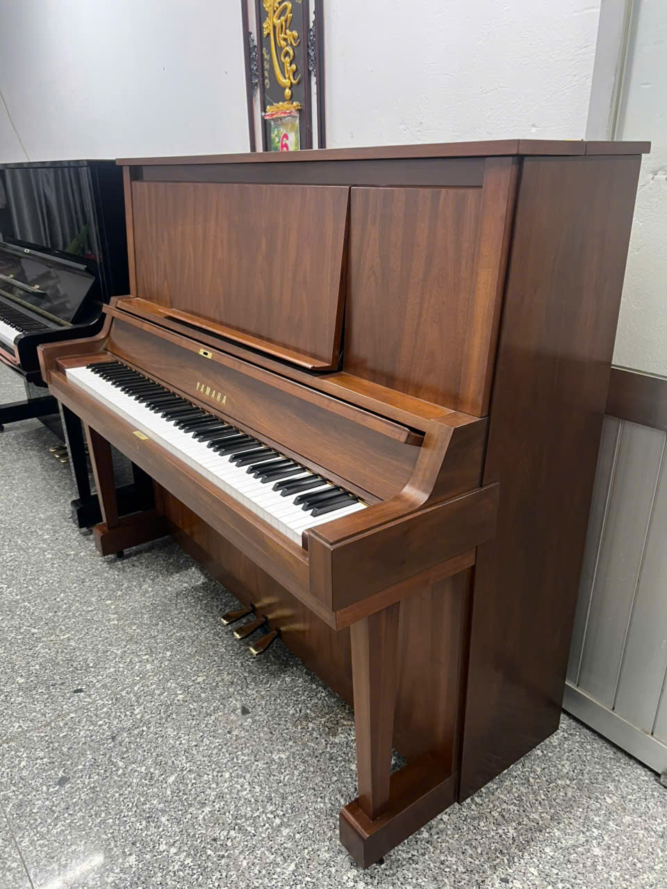 Piano Yamaha W102 Walnut